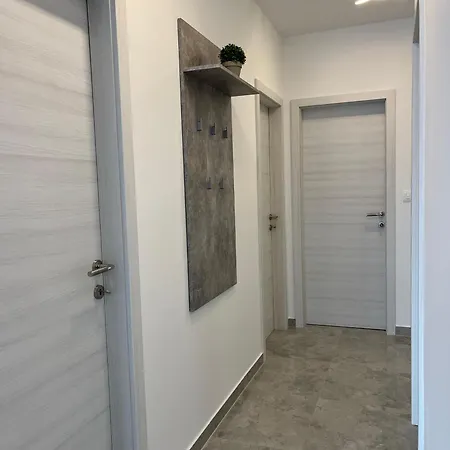 Apartment Natali *