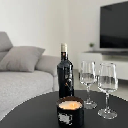 Natali Apartment
